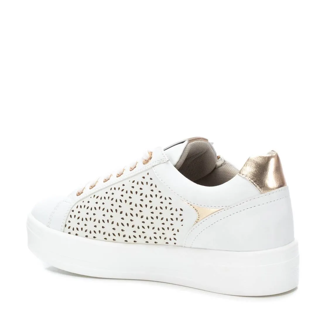 142229 Spanish Leather sneakers with cushioned sole in white