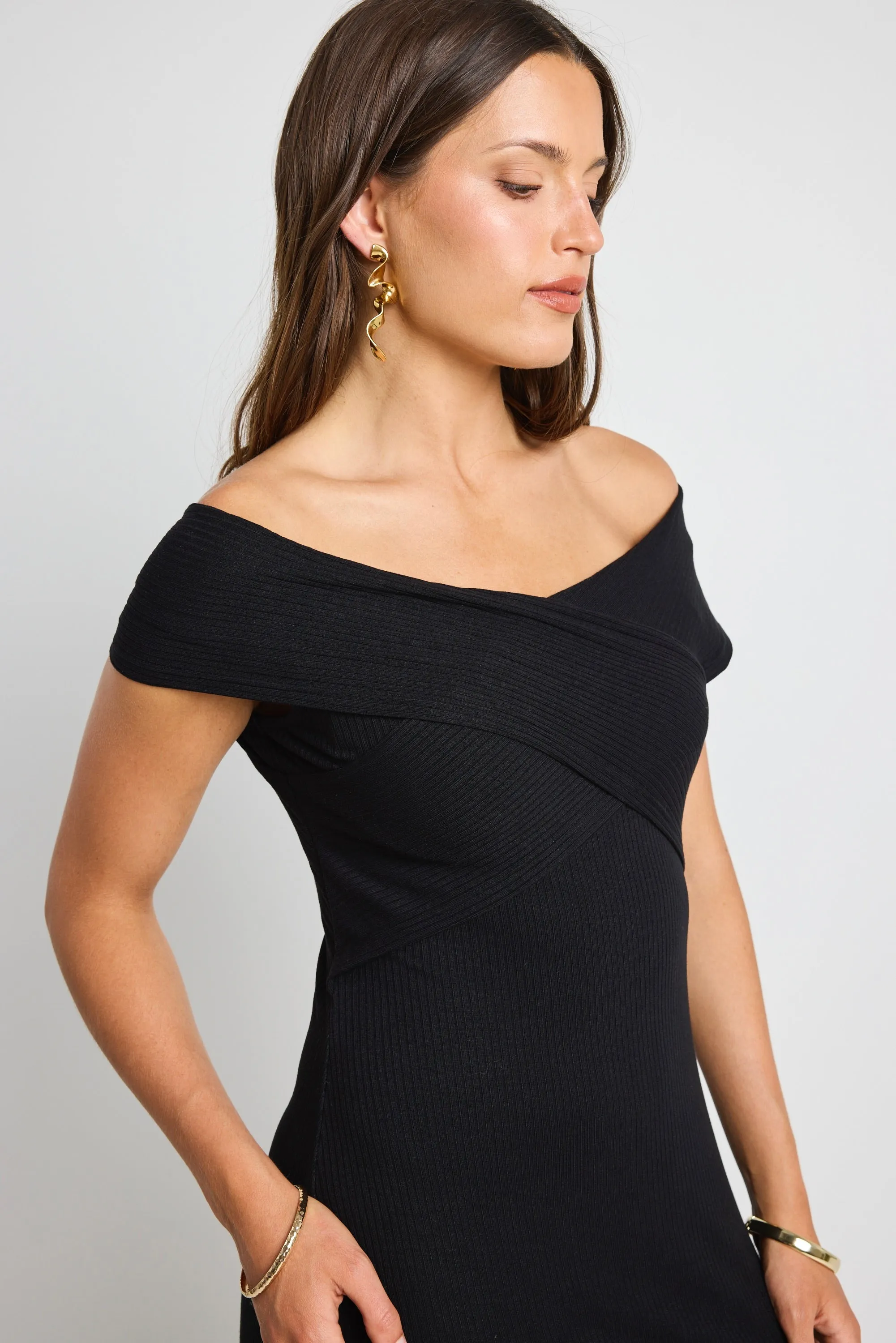 Alfa Black Rib Off Shoulder SS Midi Dress