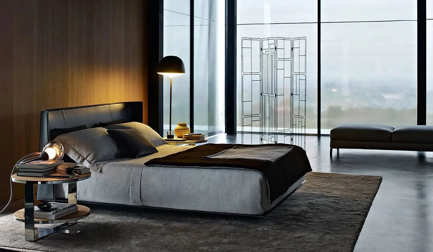 Alys - Bed