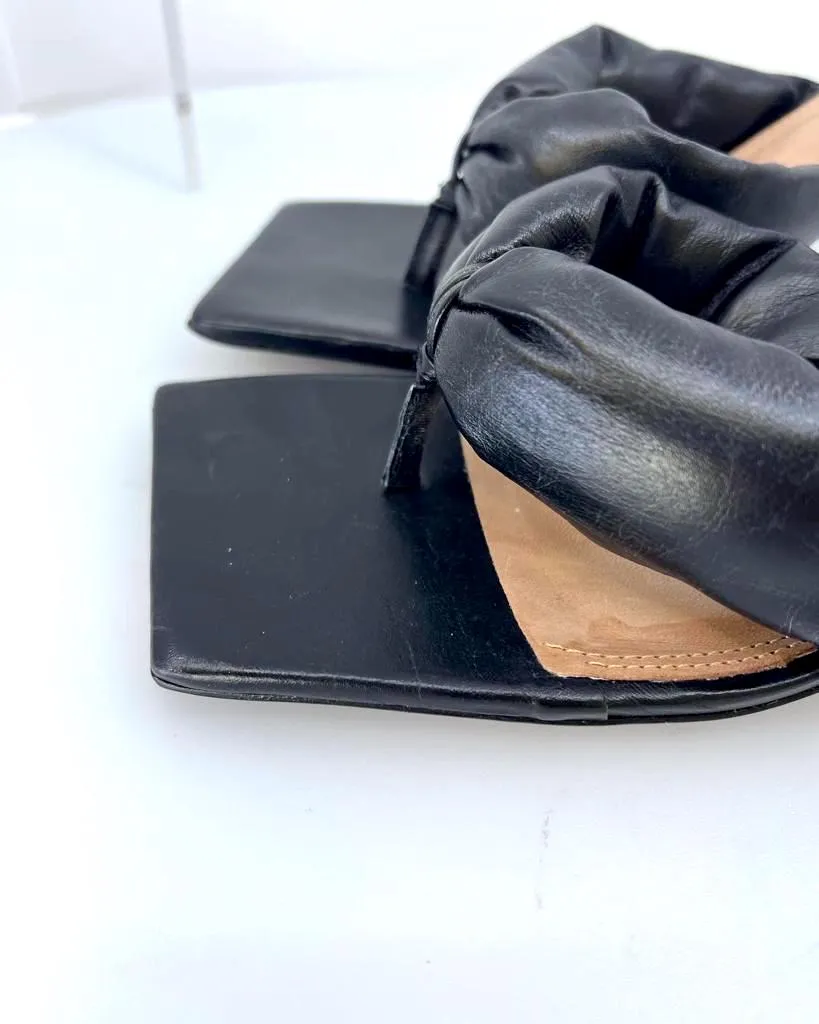 BCBG MAX AZRIA SQUARE TOE MULES SANDALS