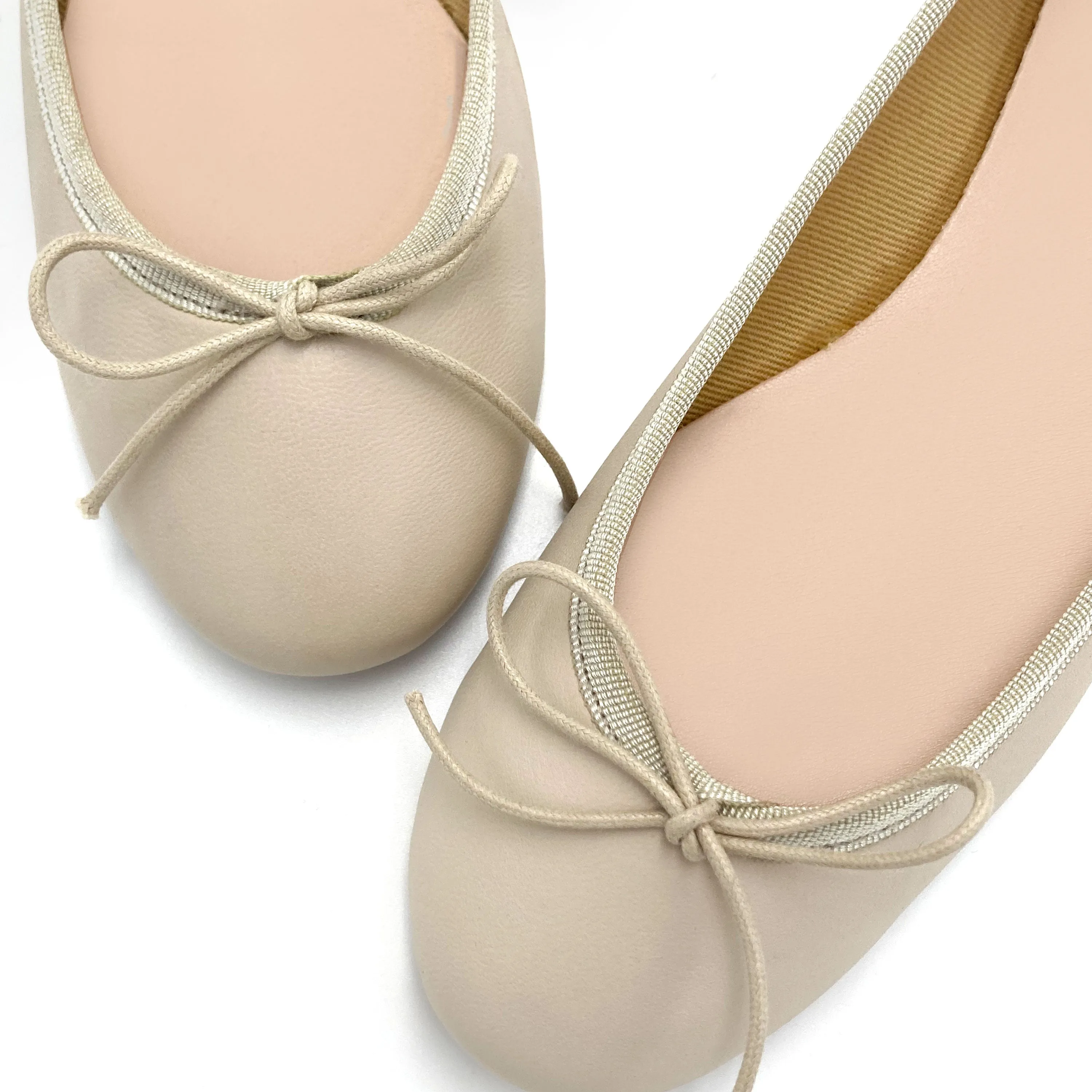 Beige leather ballet flats