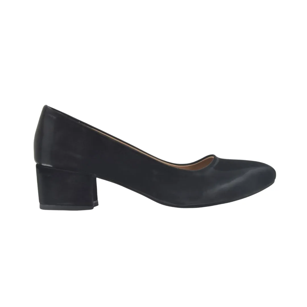Black Mid Heel Basic shoe