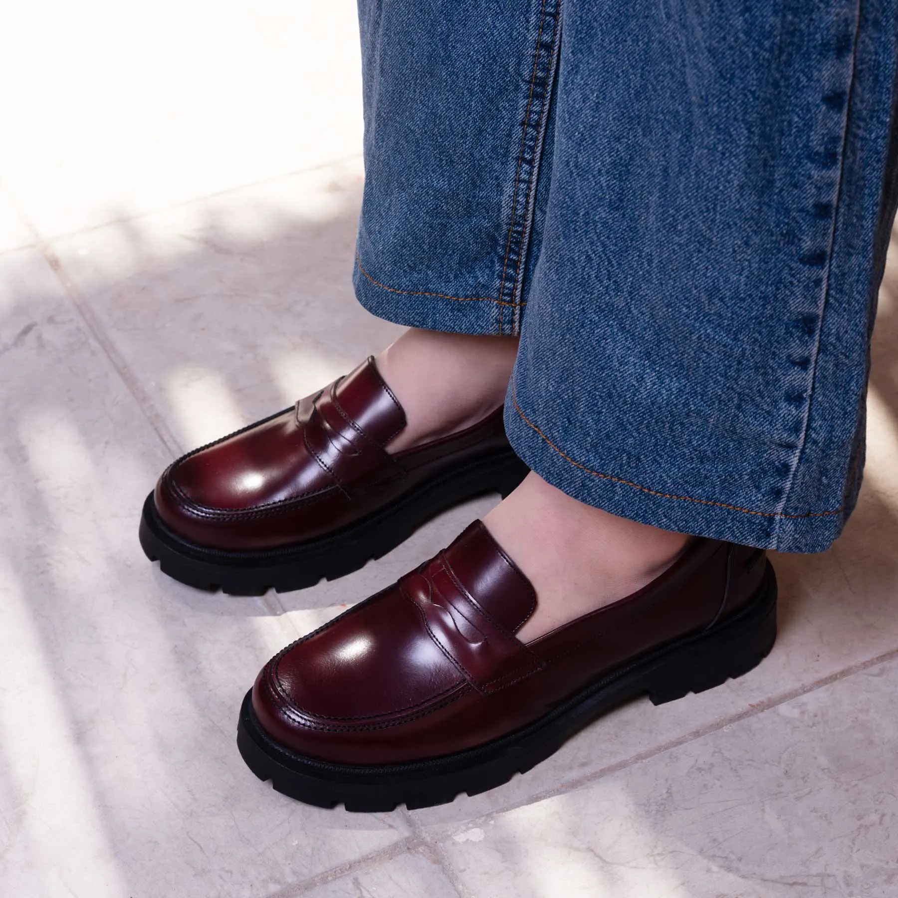 Brio Modern Platform Loafers-Burgundy