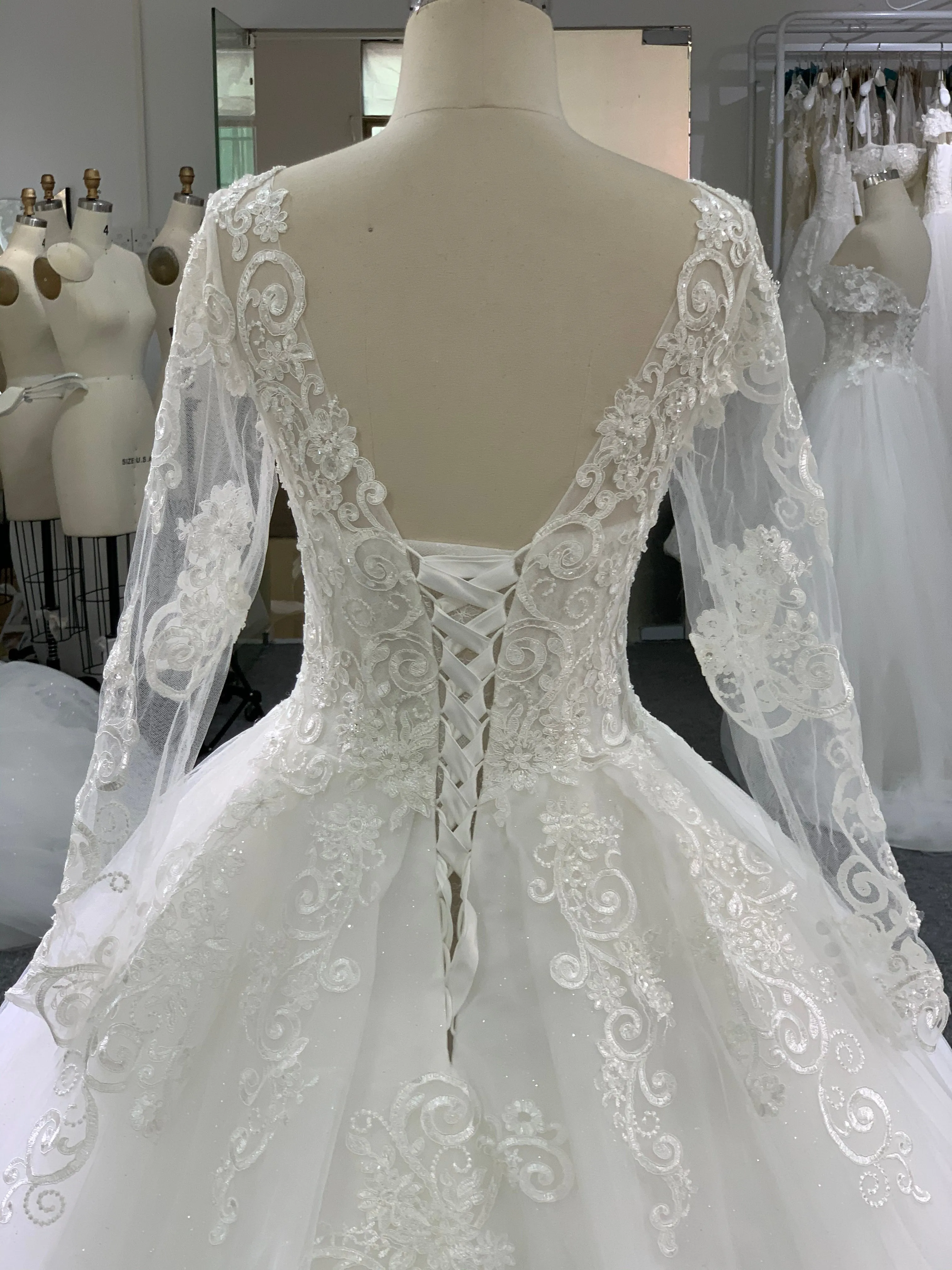 BYG beautiful long sleeves wedding dress
