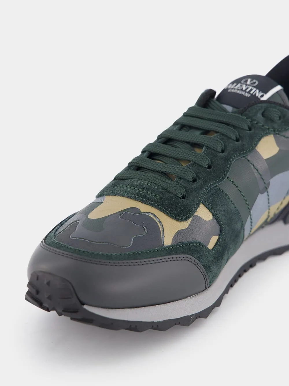 Camouflage Rockrunner Low-Top Sneakers