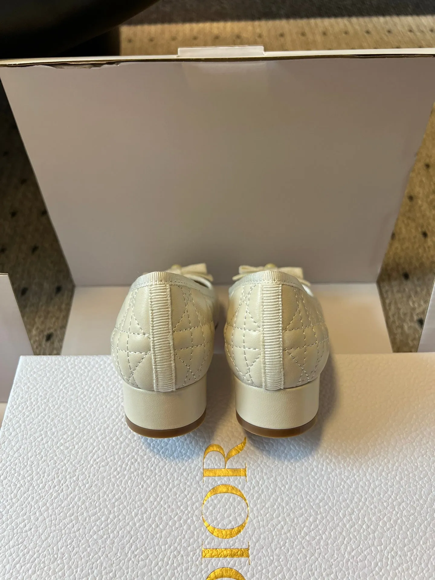 DO  2024 Early Spring Pearl Mary Jane Shoes