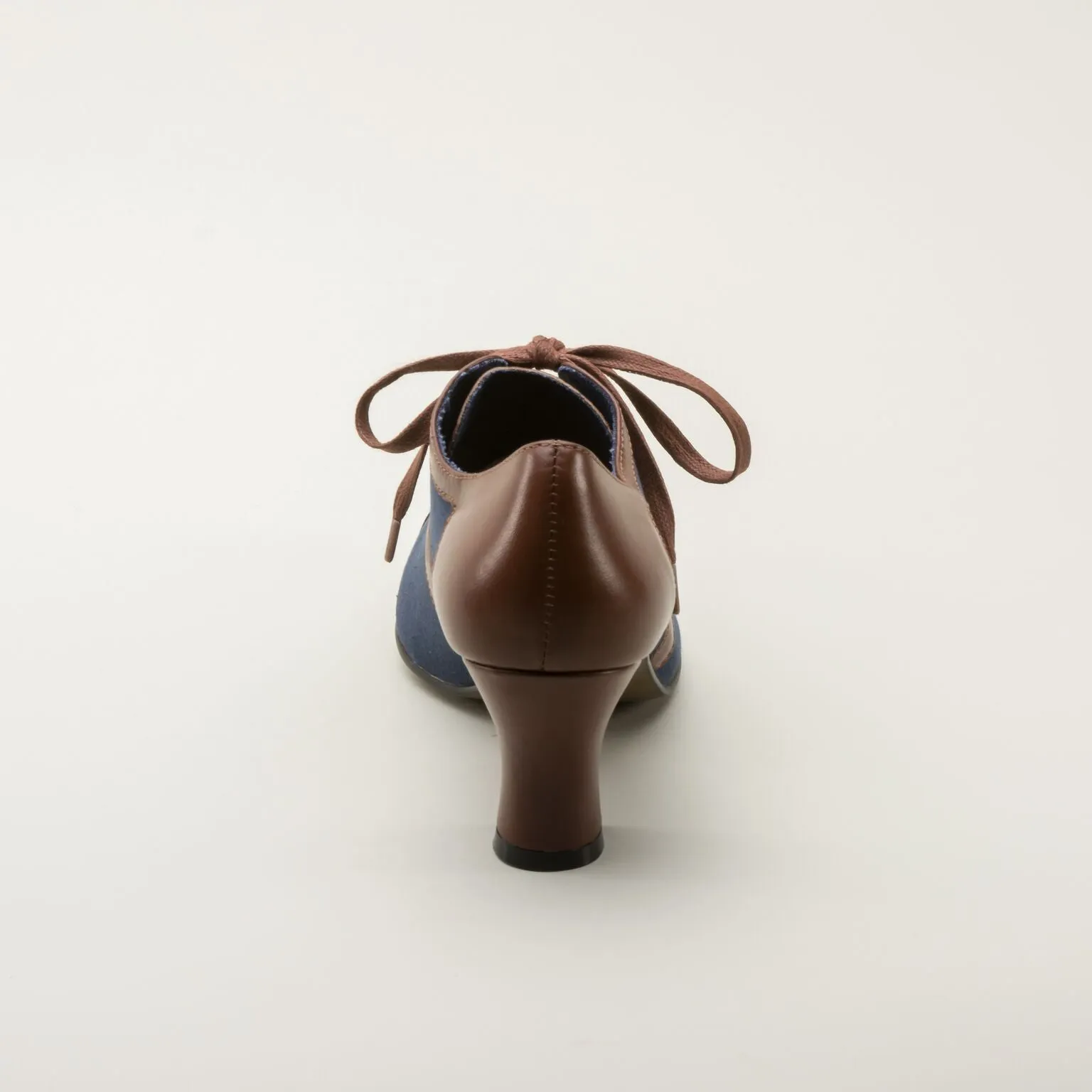 Evelyn Royal Vintage Oxfords