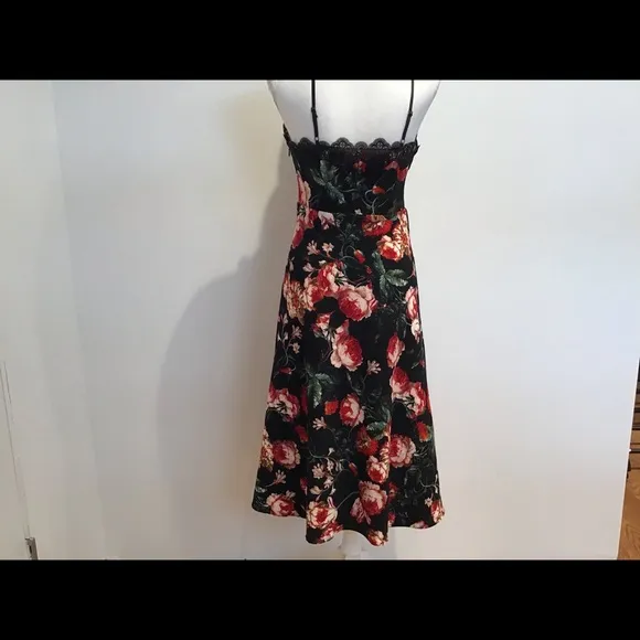 FOXIEDOX ANTHRO NWT Floral black midi dress Sz S