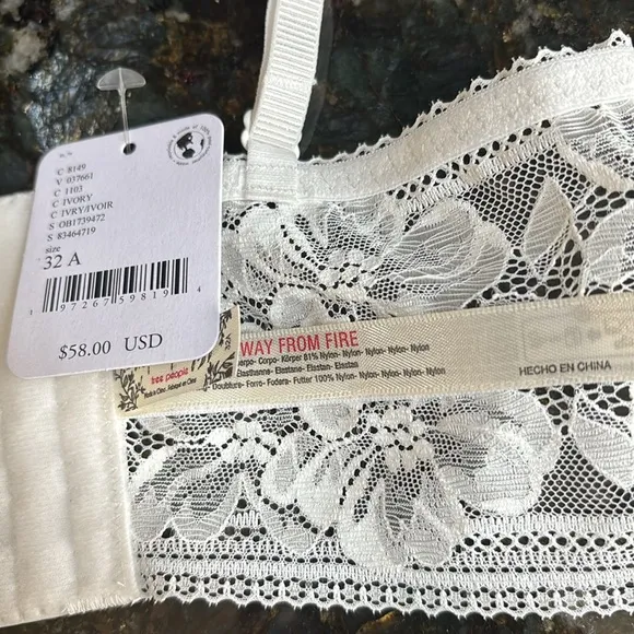 Free people floral lace ivory white longline soft demi cup underwire bra.sz.32A