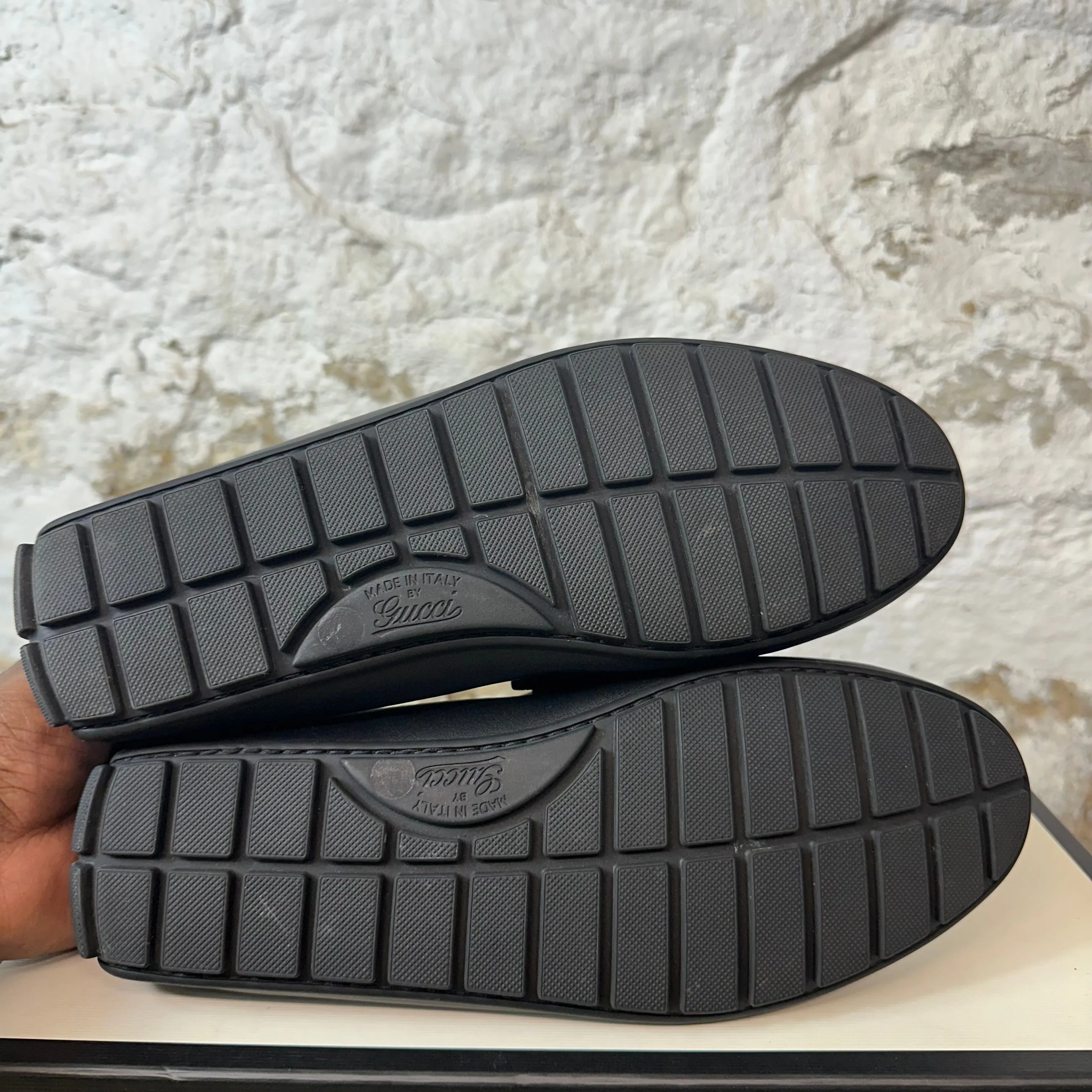 Gucci Black Leather Embossed Loafer Sz 6.5