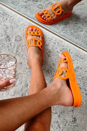 I've Been Everywhere Chain Motif Sandals (Orange)