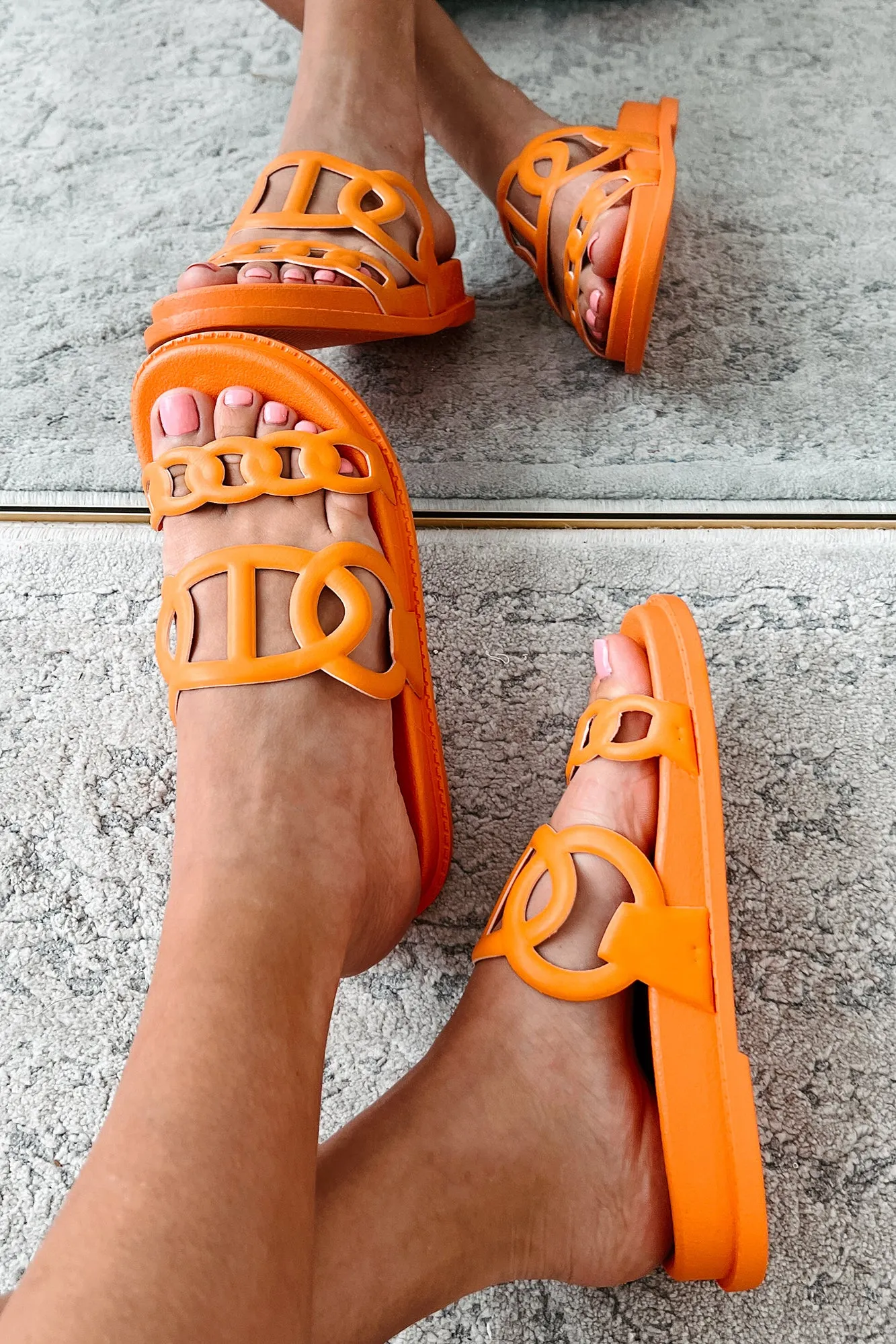 I've Been Everywhere Chain Motif Sandals (Orange)