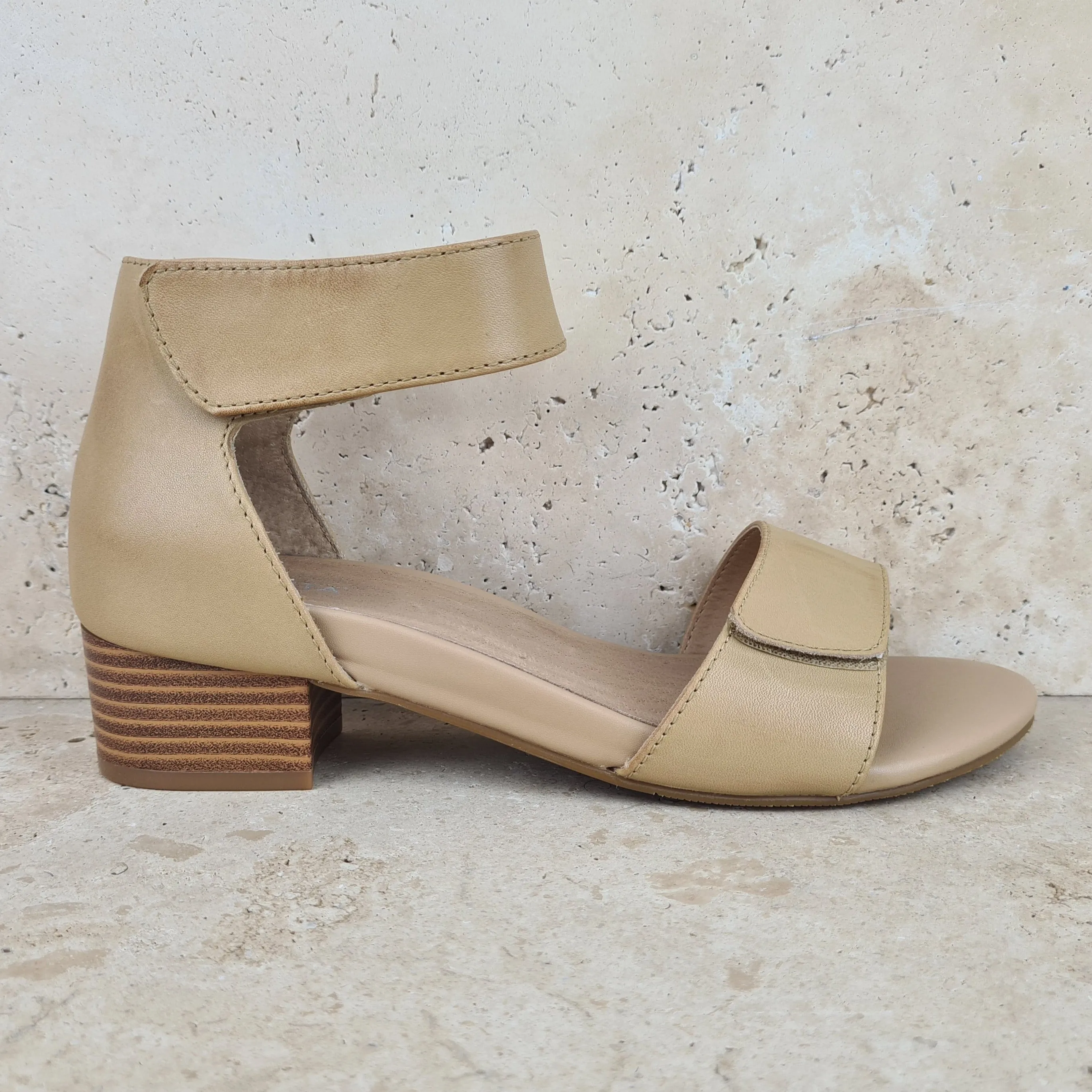 Kim Dress Heel Beige