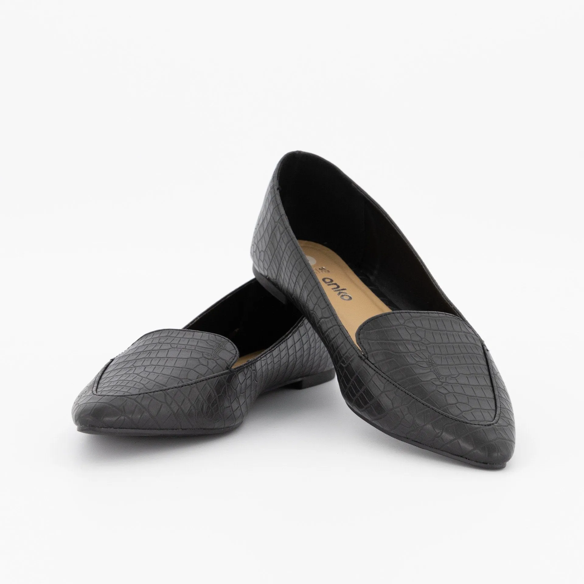 Ladies-Pointed Embossed Loafer - Black