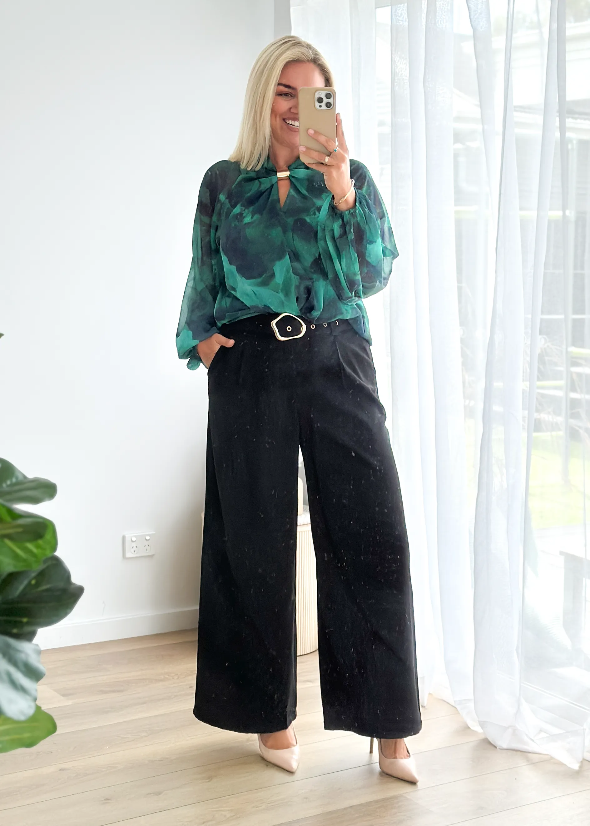 Magnolia Blouse - Emerald Watercolour