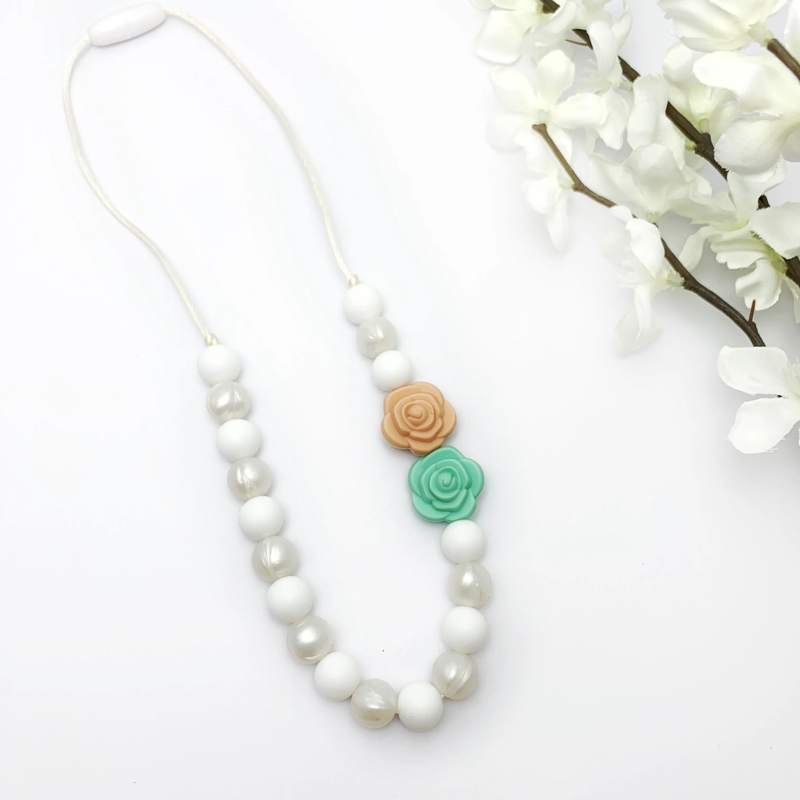 Mini Flower Necklace for Kids | Safe Silicone Chewable Jewelry