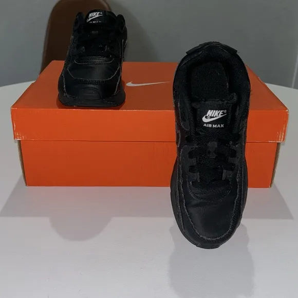 Nike Air Max 90 Youth Size 1.5Y