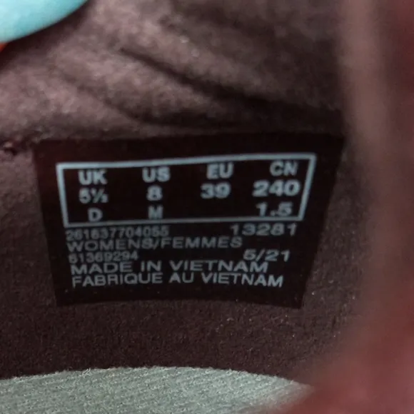 NWT Collection By Clarks 'Layton' Genuine Leather Slip-On Sneaker in Burgundy