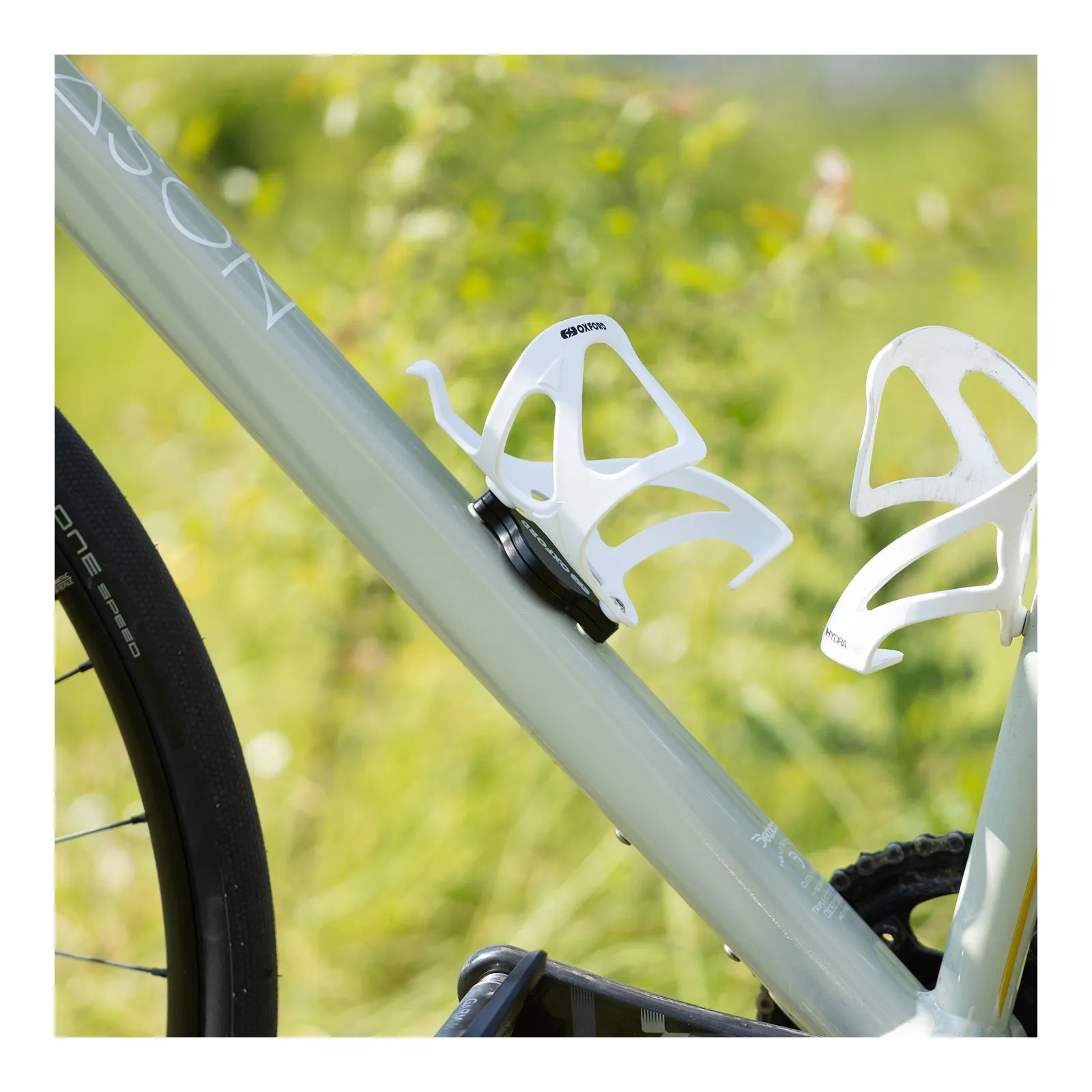 Oxford Bottle Boss Tag Mount