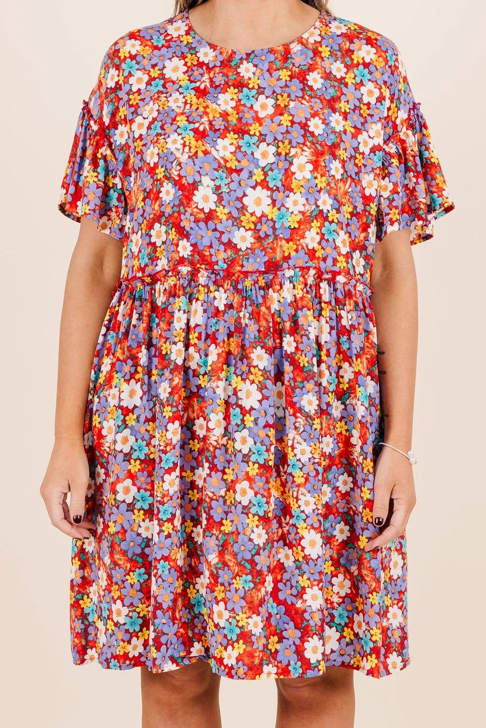 Red Dainty Flower Printed Plus Size Short Sleeve Shift Dress