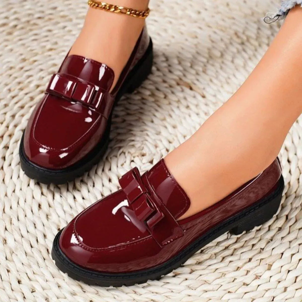 Round Toe Platform Loafer