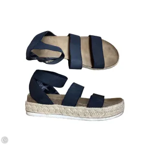 Sandals Flats By Time And Tru In Black, Size: 9