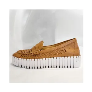 Shoe Brogany - Dark Tan & White