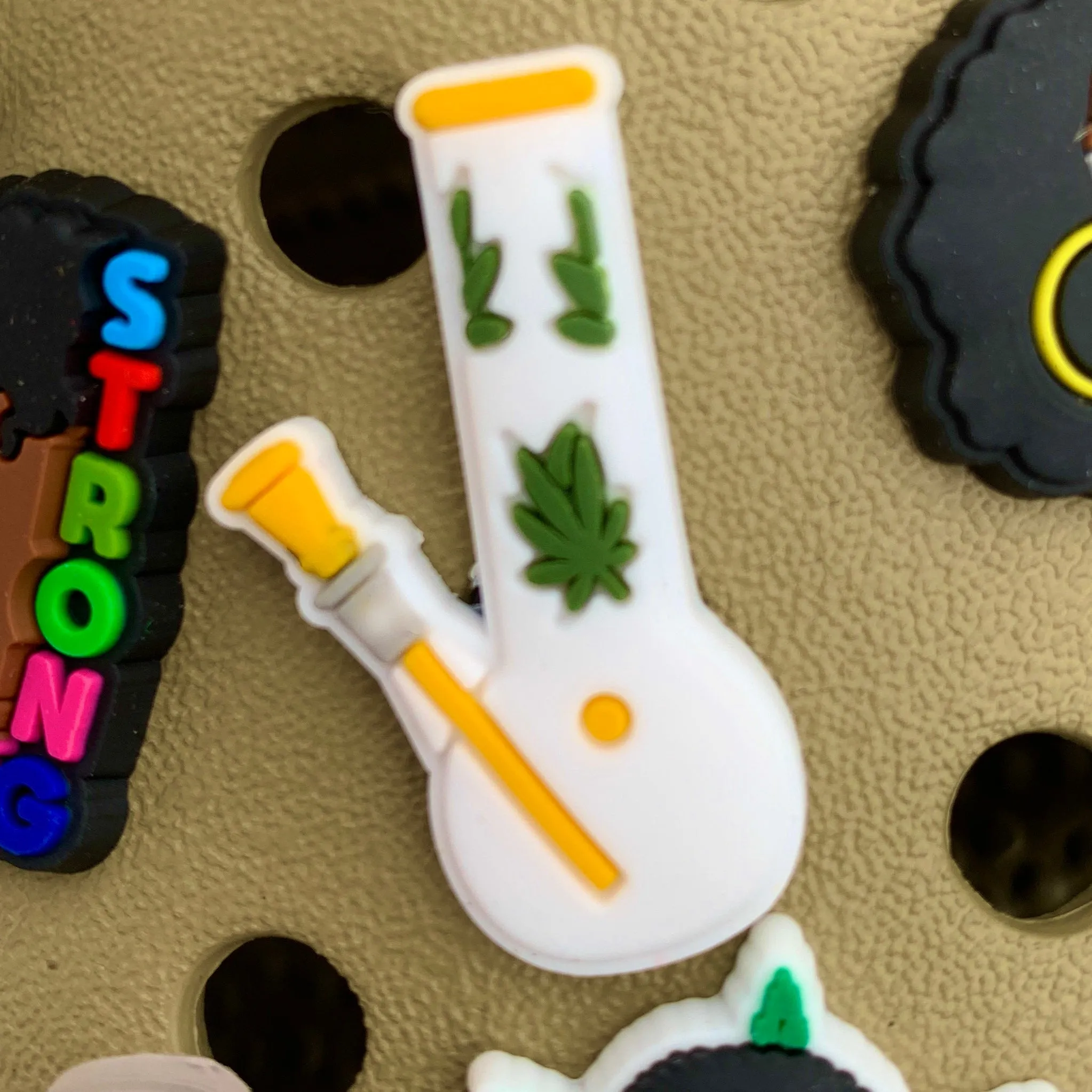 SHOE CHARMS -  BONG