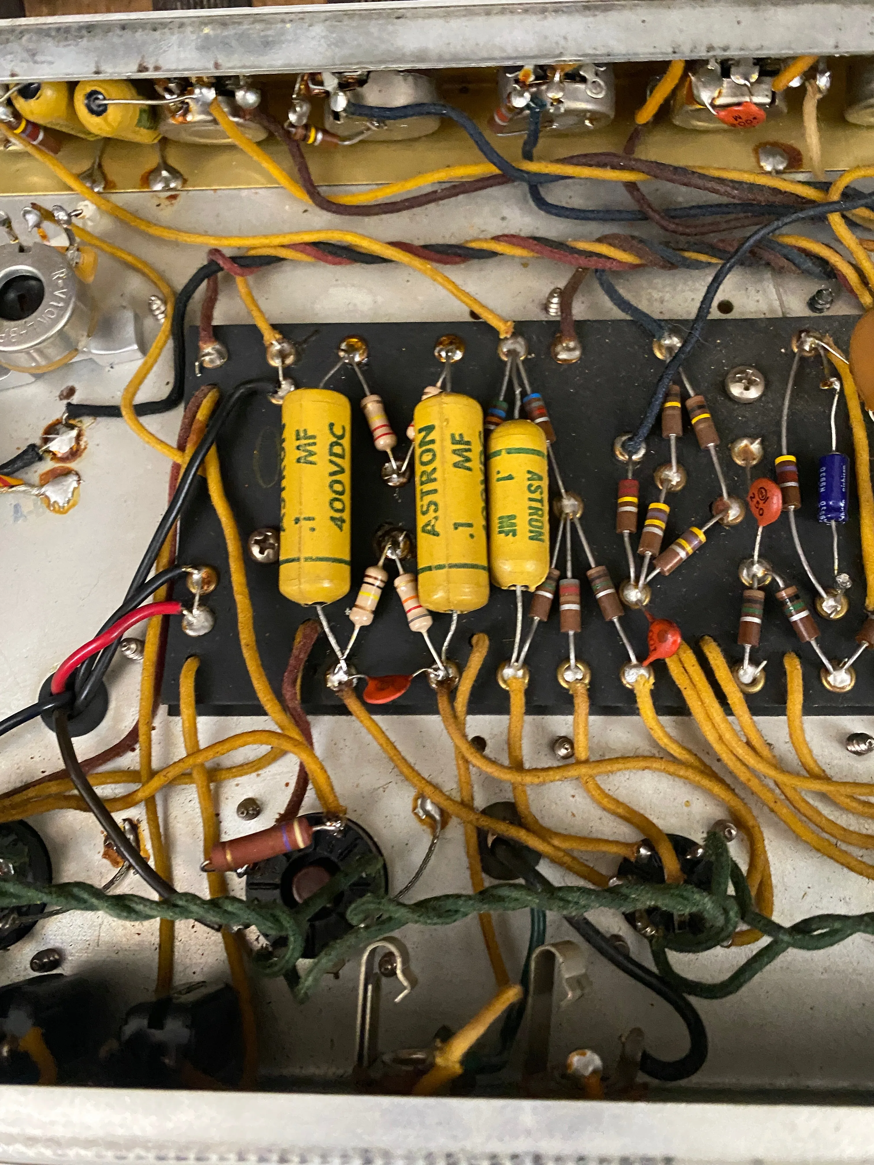 SOLD - Fender Super Amp 6G4-A - 1961