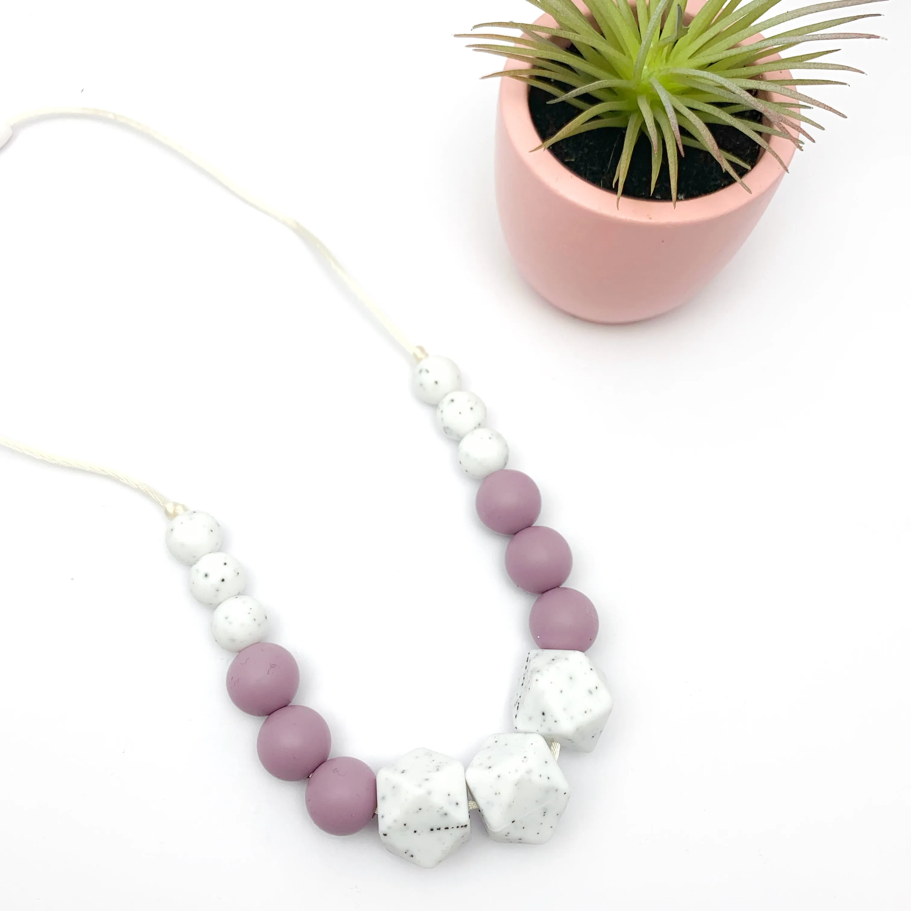 Speckled Mauve Necklace