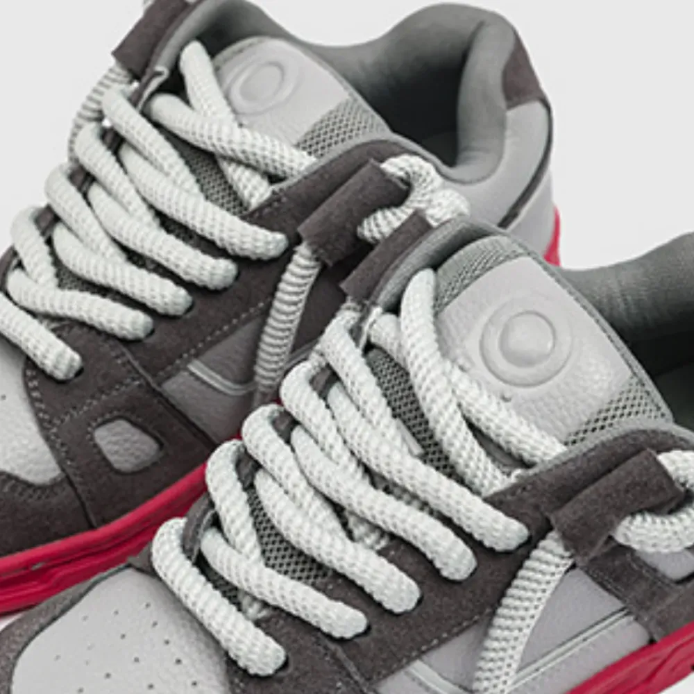 “Spikes”Shoes