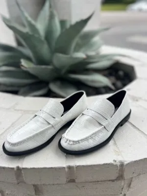 Steve Madden Goodman Loafer in White Croco