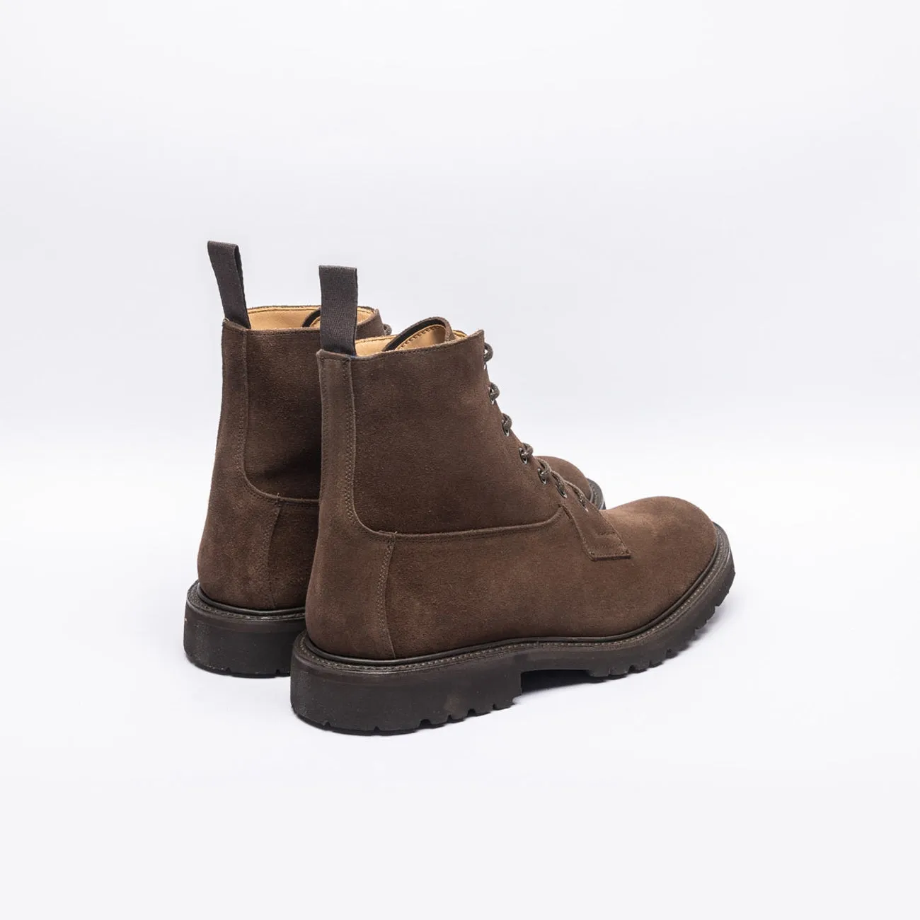 Stivale derby Tricker's Burford in camoscio marrone