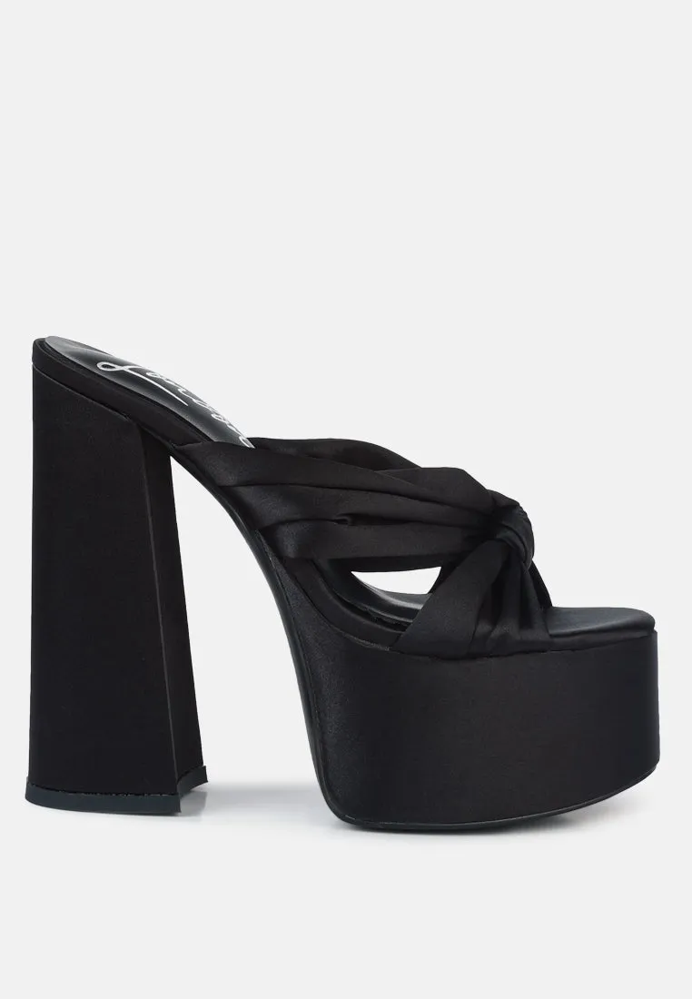 Strobing Knotted Chunky Platform Heels By Ruw