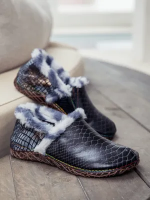 Vicconfy | Fish Scales Embossed Woolen Lined Leather Loafer - Black