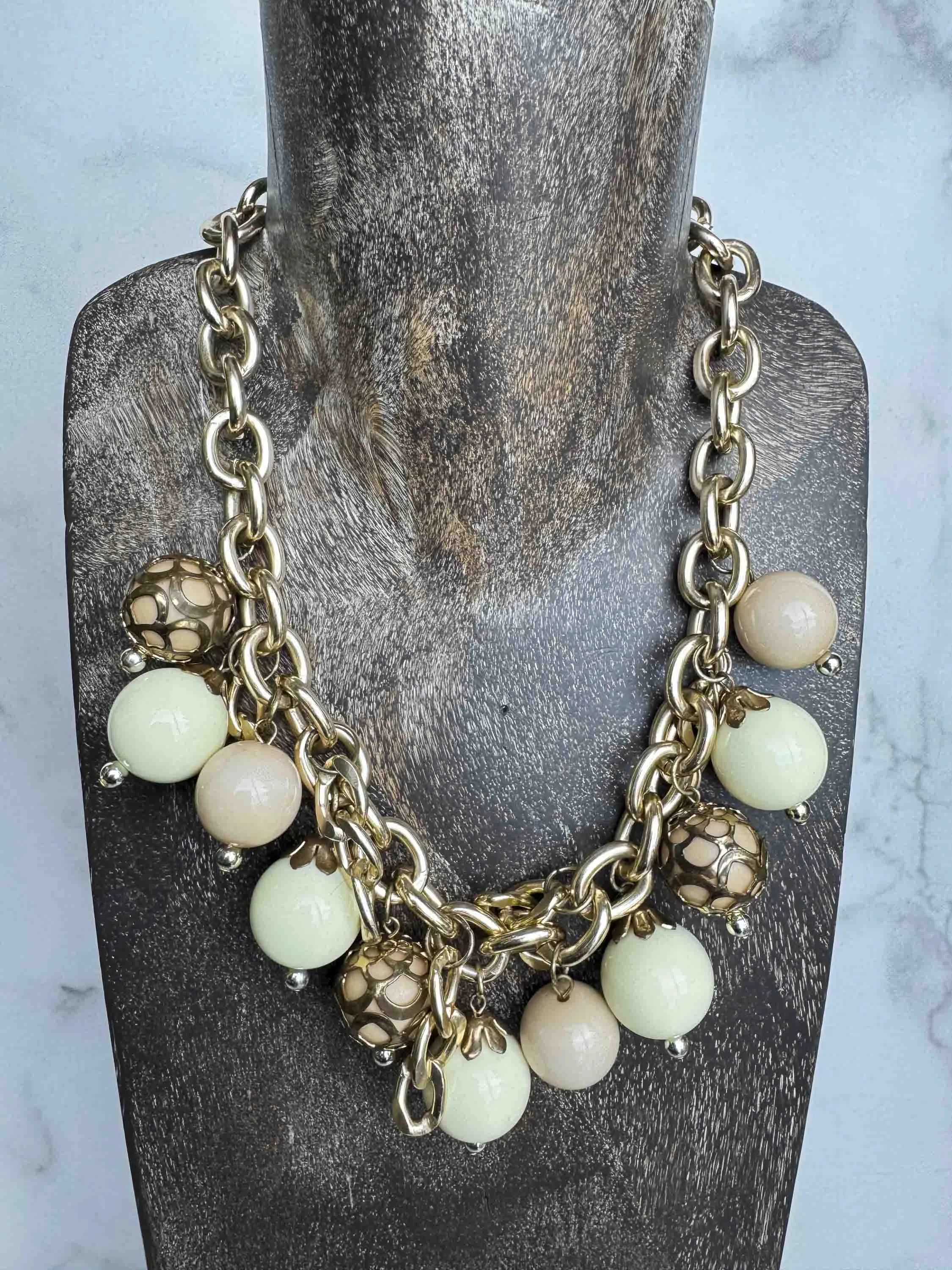 Vintage Chunky Gold Chain Bauble Necklace