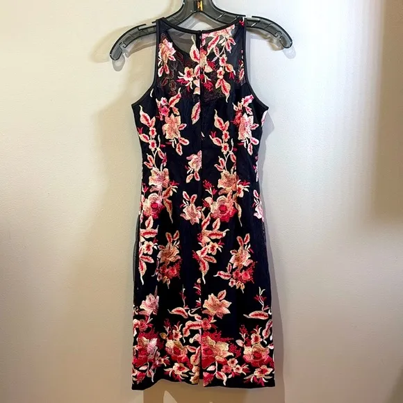 WHBM Embroidered Lace Lined Sheath Midi Dress Ladies 00P