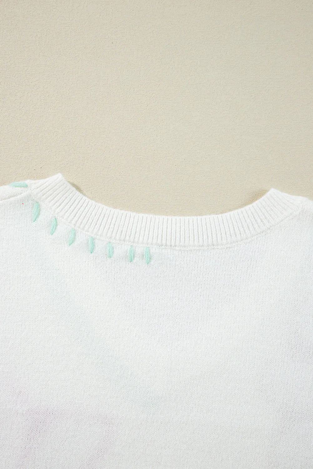 White Big Flower Pattern V Neck Drop Shoulder Sweater